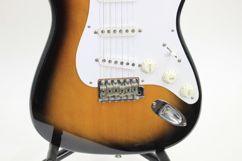 Fender japan（フェンダージャパン）　ストラトキャスター　original contour bodyの画像1