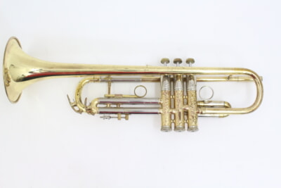 B♭トランペット シリアルナンバー[028291]