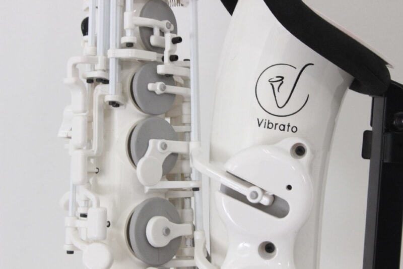 Vibrato(ヴァイブラート)  プラスチック製アルトサックスの画像1