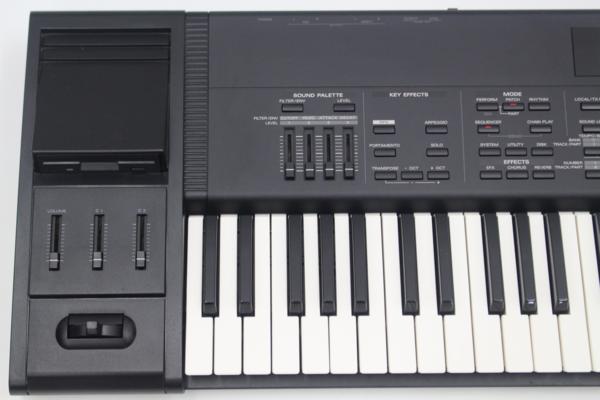 Roland （ローランド）　XP-60 シンセサイザー 61鍵盤の画像1