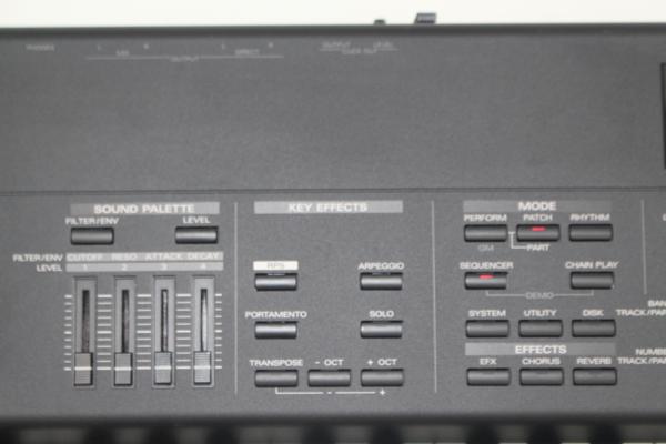 Roland （ローランド）　XP-60 シンセサイザー 61鍵盤の画像1