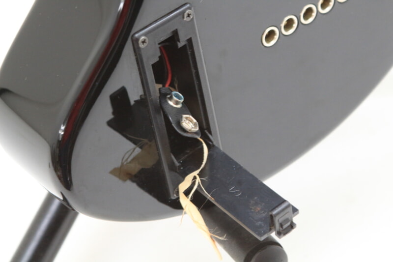 FERNANDES（フェルナンデス）ZO-3（ぞうさん）アンプ内蔵ミニギター ブラックの画像1