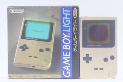 Nintendo  ゲームボーイライト本体 ゴールドの買取り品の画像