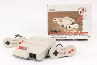 Nintendo ファミリーコンピューター本体 AV仕様ファミコン HVC-101 動作品 ニューファミコン