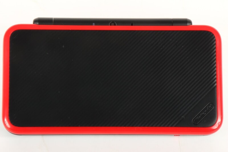 任天堂 new Nintendo 2DS LL 本体 レッド×ブラックの画像1
