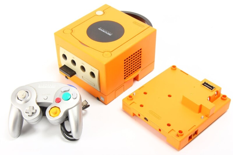 Nintendo/任天堂  [ゲームキューブ本体] + [ゲームボーイプレーヤー]の画像1