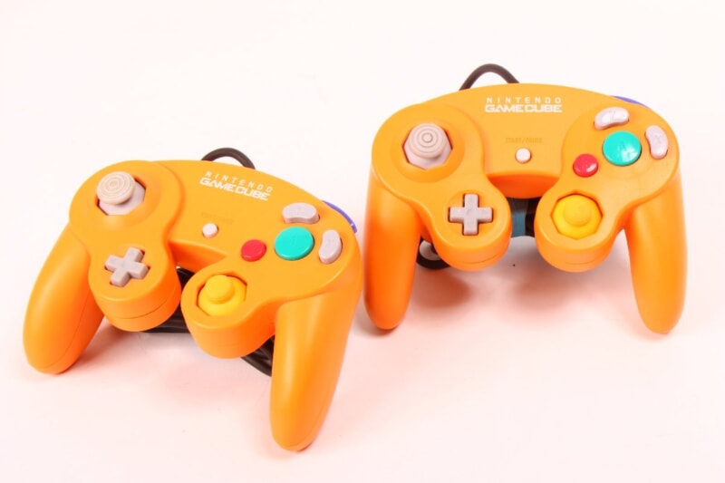 Nintendo/任天堂  [ゲームキューブ本体] + [ゲームボーイプレーヤー]の画像1