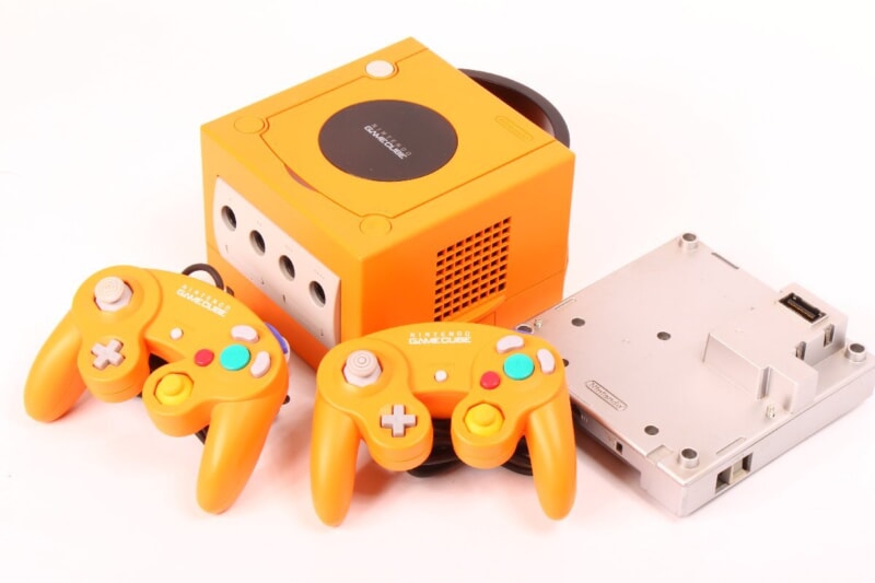 Nintendo/任天堂  [ゲームキューブ本体] + [ゲームボーイプレーヤー]の画像1