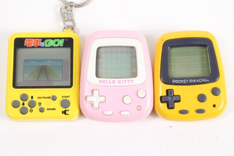 【当時物】 携帯ゲーム たまごっち/ポケットピカチュウ/ドラクエ/キティちゃんなどの画像1