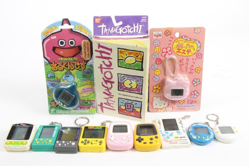 【当時物】 携帯ゲーム たまごっち/ポケットピカチュウ/ドラクエ/キティちゃんなどの画像1