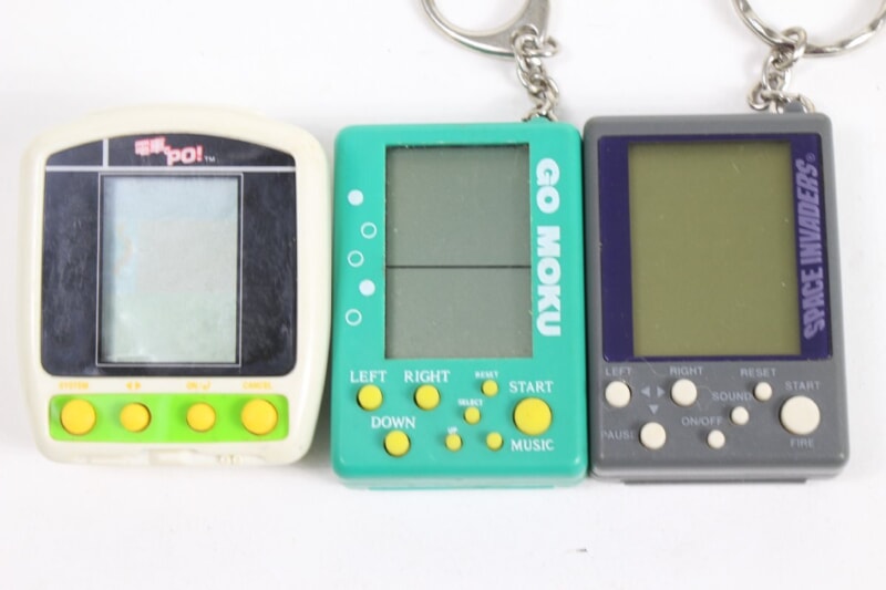 【当時物】 携帯ゲーム たまごっち/ポケットピカチュウ/ドラクエ/キティちゃんなどの画像1