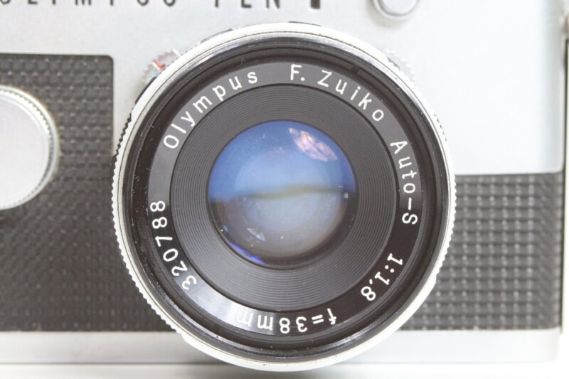 OLYMPUS/オリンパス  PEN-F/ペン-F レンズ Zuiko 1:1.8 F=38mm フィルムカメラの画像1