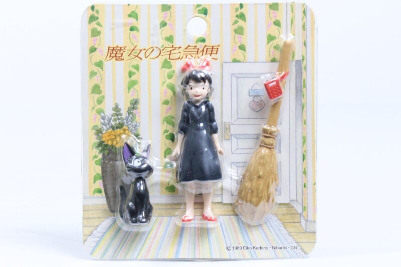 【未開封】 スタジオジブリ  魔女の宅急便 プチマグネット 3点 [キキの部屋][ジジがいっぱい？][ジジの家族]の画像1