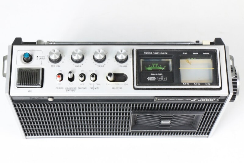 【当時物】SHARP/シャープ  FM/SW/MW ラジオ FY-73J MULTI-FUNCTION MIC Z-3000の画像1