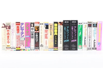 邦楽カセットテープ テレサテン・竹内まりや・中山美穂・アルフィー などの買取り品の画像