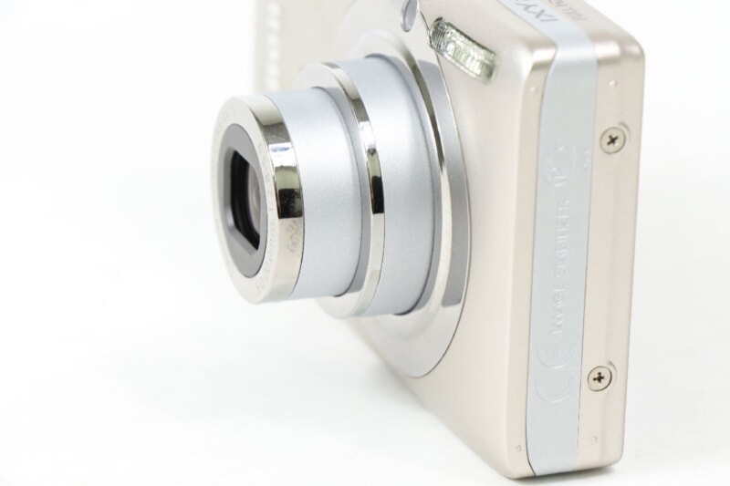 Canon  IXY 210F [PC1588] コンパクトデジタルカメラ 外箱付きの画像1