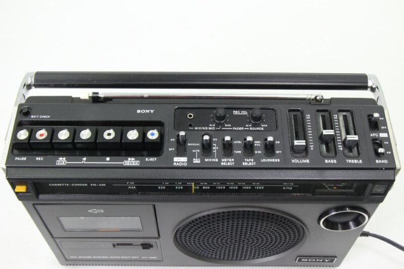 【当時物】 SONY  [CF-1980] スタジオ1980 ラジカセ AM/FM モノラルラジオカセットレコーダーの画像1