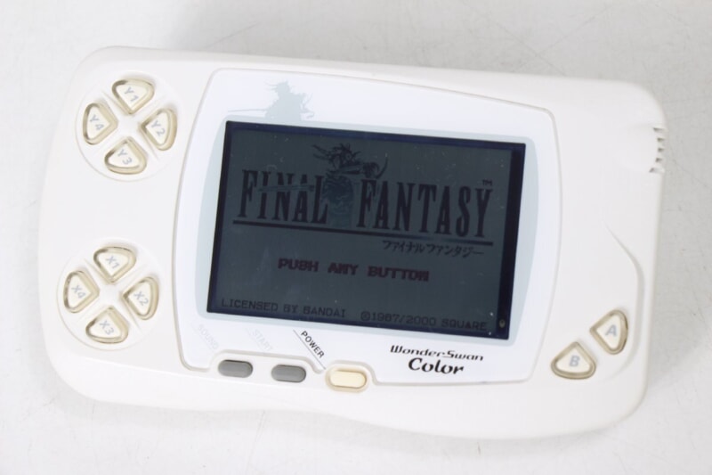 【外箱・説明書・ハガキ付き】 ワンダースワンカラーファイナルファンタジー同梱版  限定ホワイトカラー 動作品の画像1