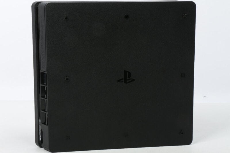 SONY・ PS4本体 (CUH-2200A) 500GBの画像1