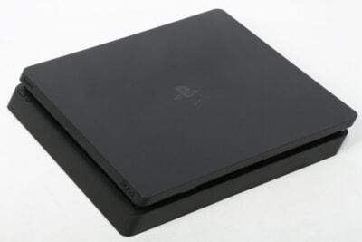 SONY・ PS4本体 (CUH-2200A) 500GBの買取り品の画像