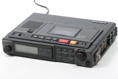 SONY  [TCD-D10] ポータブルDATデッキ デジタルデンスケ ソニーの買取り品の画像
