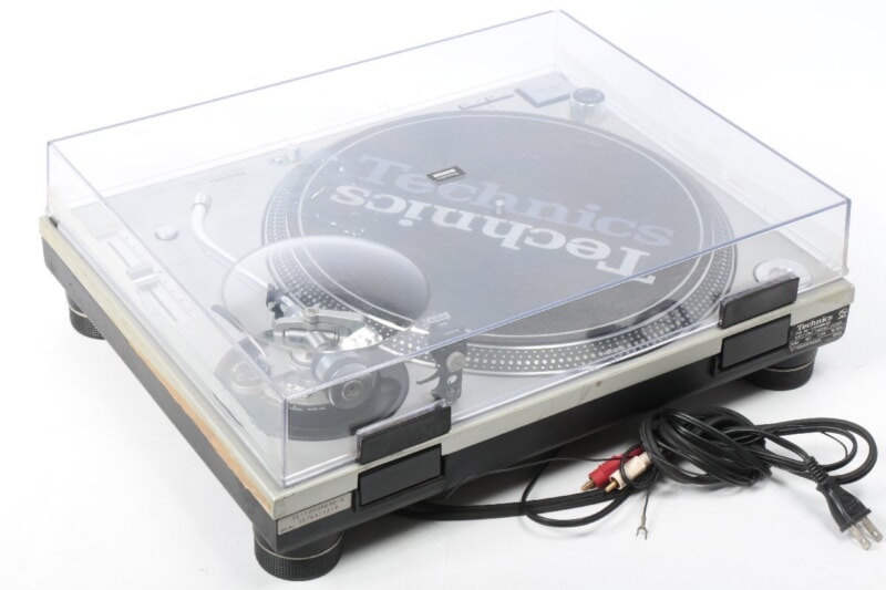Technics  [SL-1200MK3D] ターンテーブル テクニクスの画像1