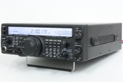 YAESU/八重洲無線  [FT-847] HF・50・144・430MHz帯 オールモード トランシーバー 無線機の買取り品の画像