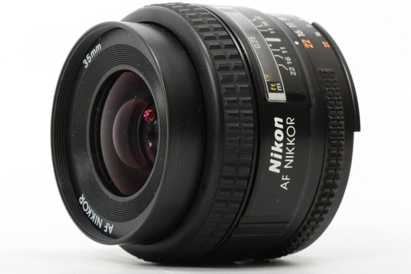 Nikon  AF NIKKOR 35mm 1:2D レンズ ニコンの画像1