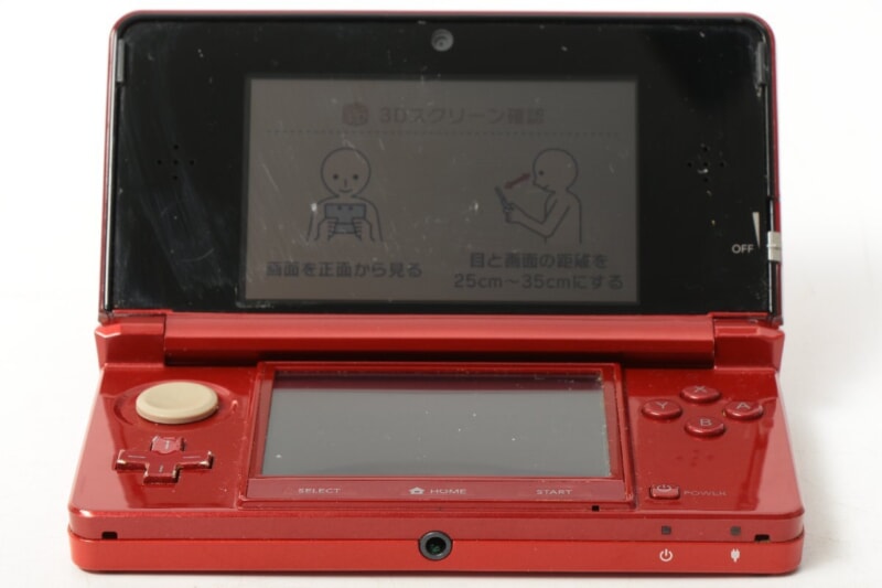 Nintendo  ニンテンドー3DS 本体 メタリックレッド 動作品の画像1