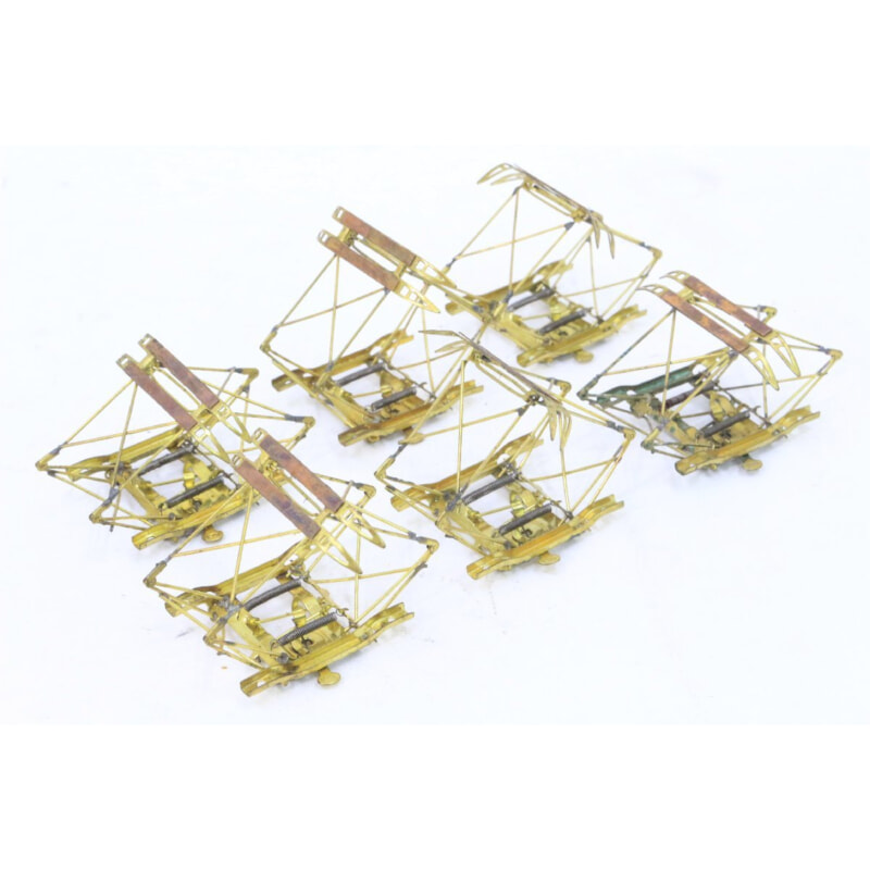 KTM Oゲージパーツ パンタグラフの画像1