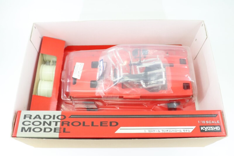 【未組立】 KYOSHO/京商  1/10 トヨタランドクルーザー80 RC/ラジコン 10エンジン RV 31381の画像1