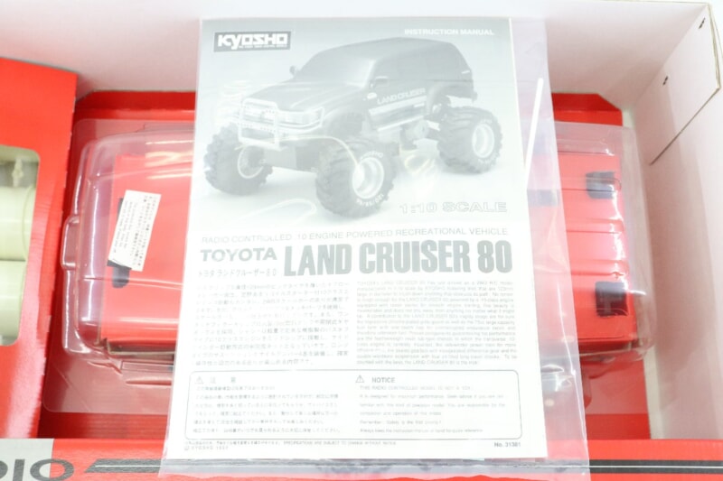 【未組立】 KYOSHO/京商  1/10 トヨタランドクルーザー80 RC/ラジコン 10エンジン RV 31381の画像1