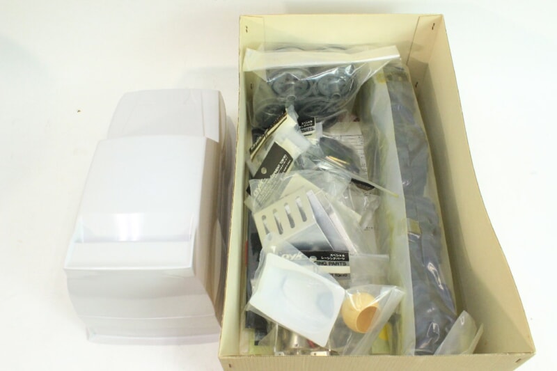 【未組立】 AYK/青柳  エンジンサウンド付き 電動RC/ラジコン ブンブンオフローダー (パリ=ダカール・パジェロ)の画像1