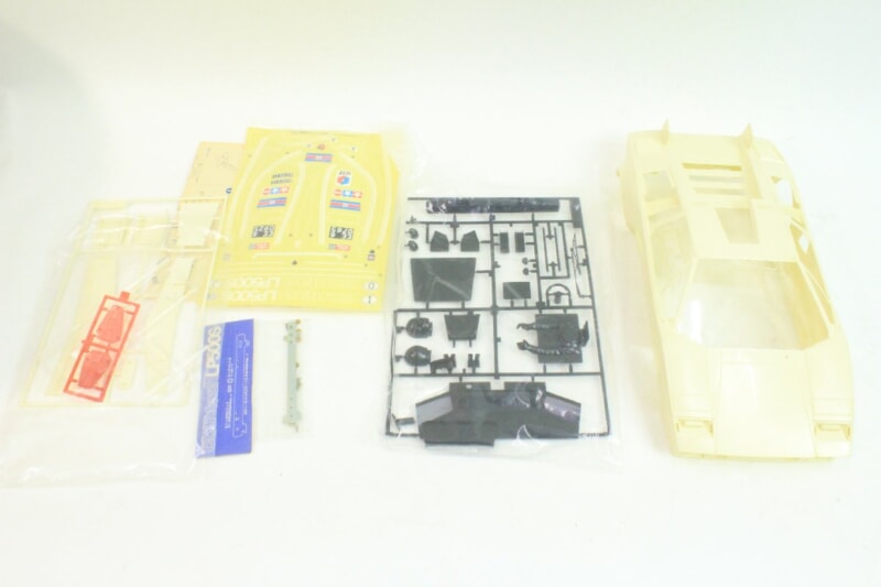 【組立途中】 タミヤ  1/12 RC/ラジコン ランボルギーニ カウンタックLP500S ≪スペアボディセット》 SP1062の画像1