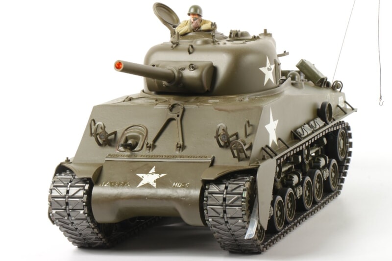 TAMIYA/タミヤ  1/16 [M4 シャーマン] 電動 RC/ラジコン 戦車/ミリタリーの画像1
