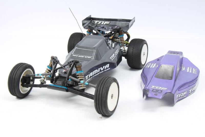 タミヤ ・ TRF [TAMIYA RACING FACTORY] シャーシ・ボディ 2点の画像1