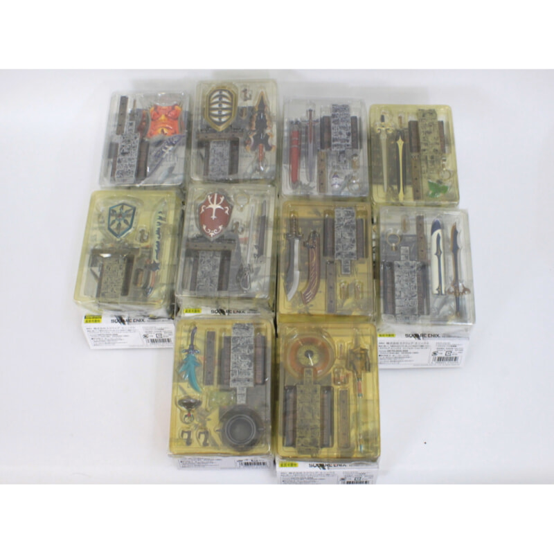 スクウェア・エニックス ドラゴンクエスト レジェンドアイテムズギャラリー「伝説の装備編」「天空の装備編」「メタルキングの装備編」の画像1