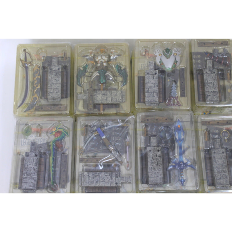 スクウェア・エニックス ドラゴンクエスト レジェンドアイテムズギャラリー「伝説の装備編」「天空の装備編」「メタルキングの装備編」の画像1