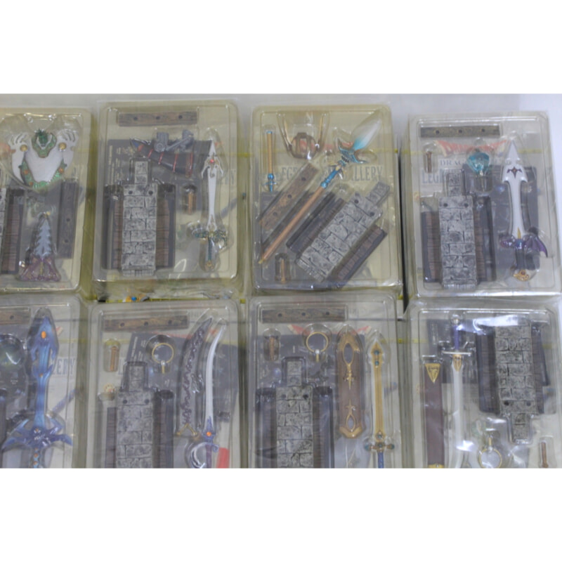 スクウェア・エニックス ドラゴンクエスト レジェンドアイテムズギャラリー「伝説の装備編」「天空の装備編」「メタルキングの装備編」の画像1