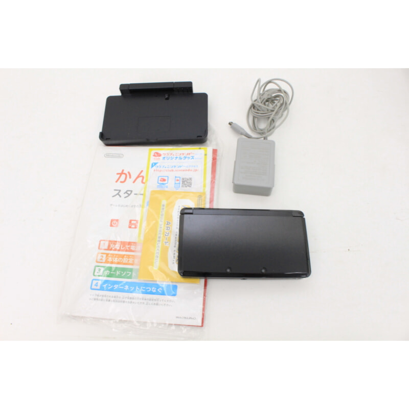 Nintendo 3DS 本体 + ソフトの画像1