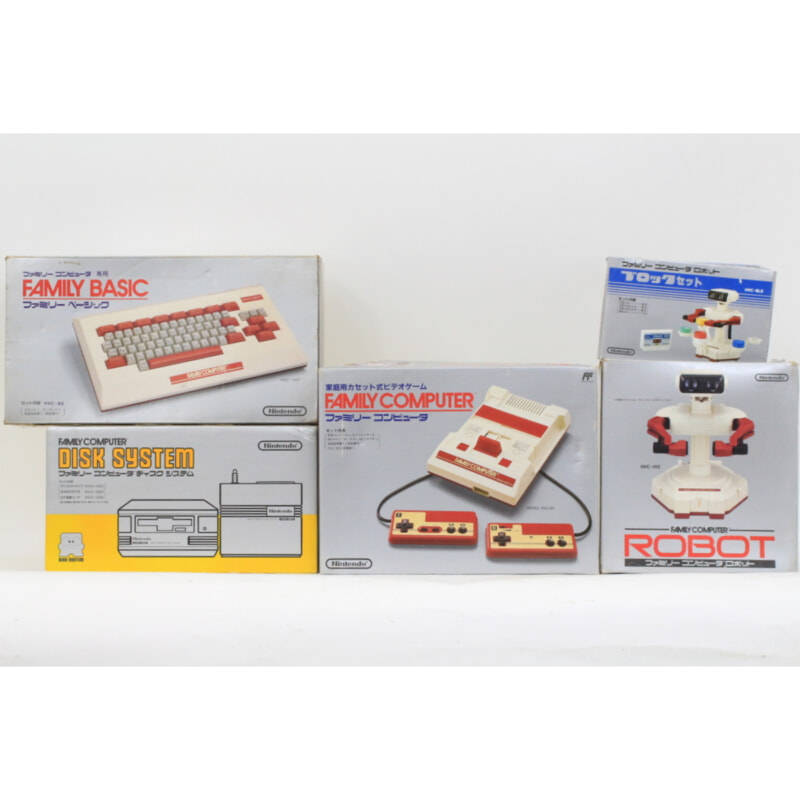 Nintendo ファミリーコンピューター本体 + ロボットブロックセット + ファミリーベーシック + ディスクシステムの画像1