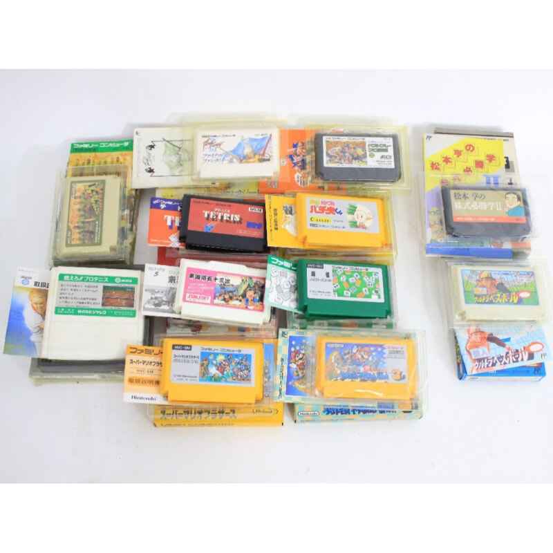 任天堂 FC本体 + ソフトの画像1