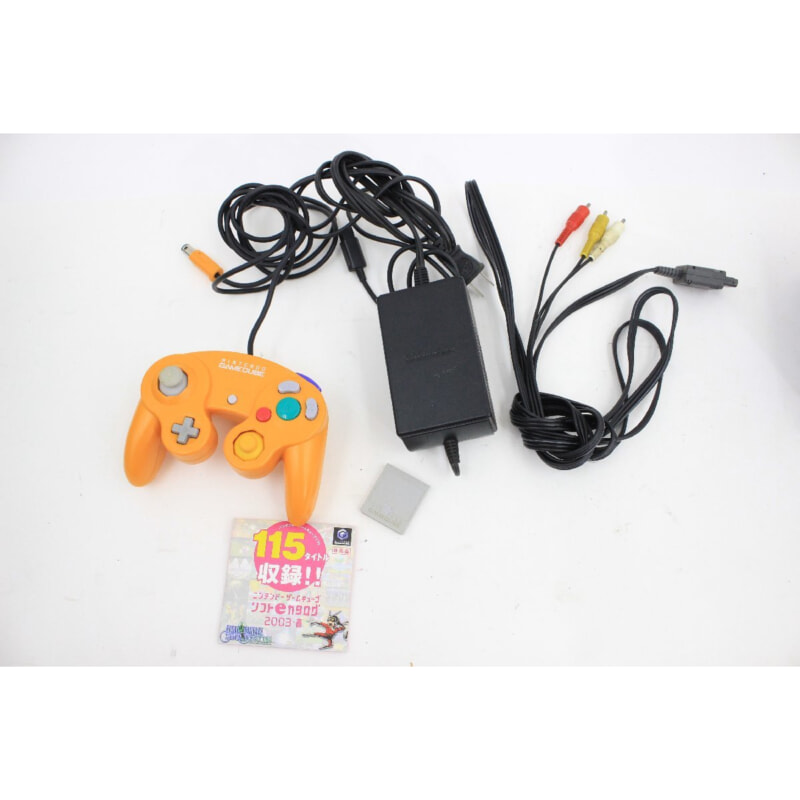 NINTENDO ゲームキューブ 本体 + ソフトの画像1
