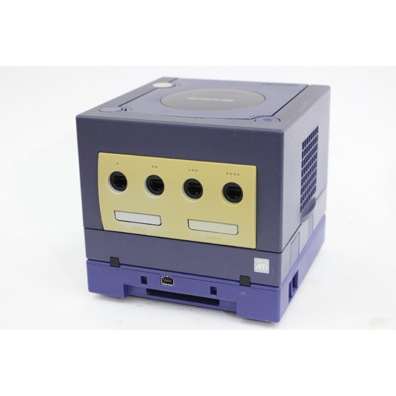 NINTENDO ゲームキューブ 本体 + ソフトの画像1