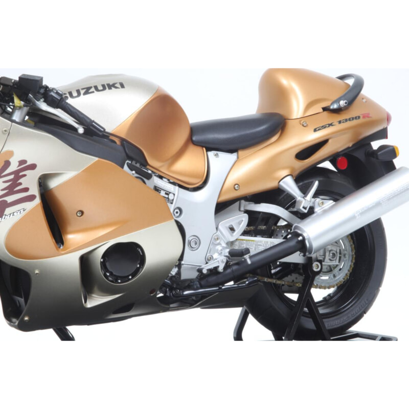 デアゴスティーニ スズキ ハヤブサ GSX1300R 1/4 完成品の画像1