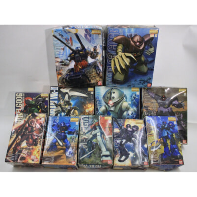 BANDAI ガンプラ MG（マスターグレード） 1/100の買取り品の画像
