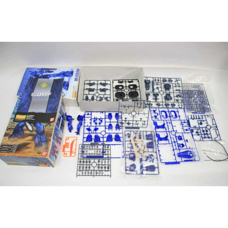 BANDAI ガンプラ MG（マスターグレード） 1/100の画像1