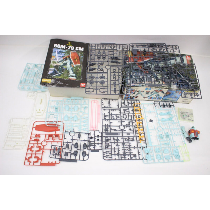 BANDAI ガンプラ MG（マスターグレード） 1/100の画像1