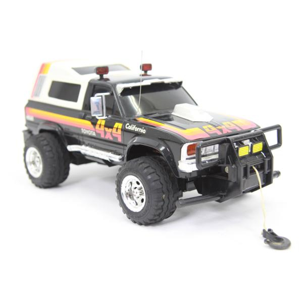 ニッコー ラジオコントロール ウインチハイラックス4WDの画像1