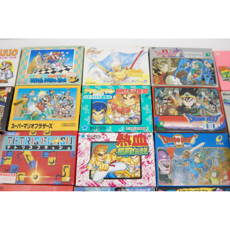 Nintendo ニューファミコン HVC-101 本体 + ソフトの画像1